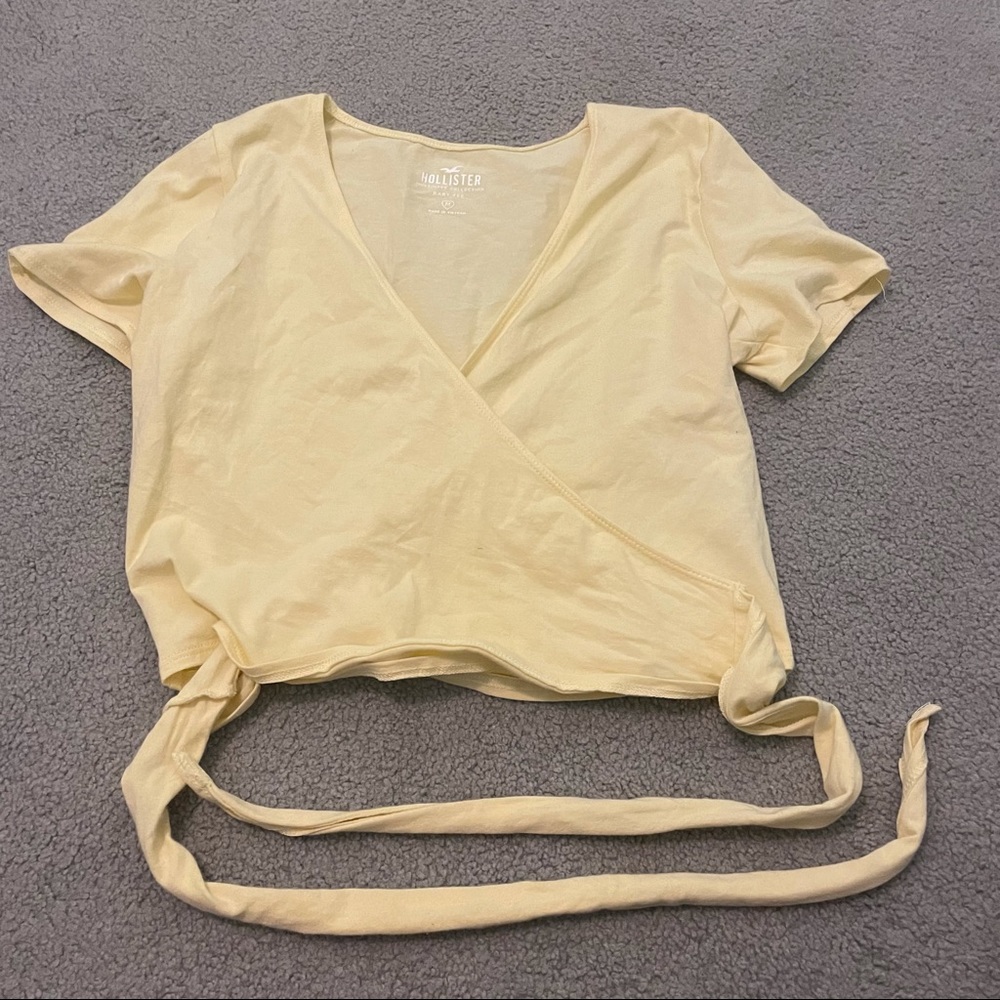 Hollister tie up top